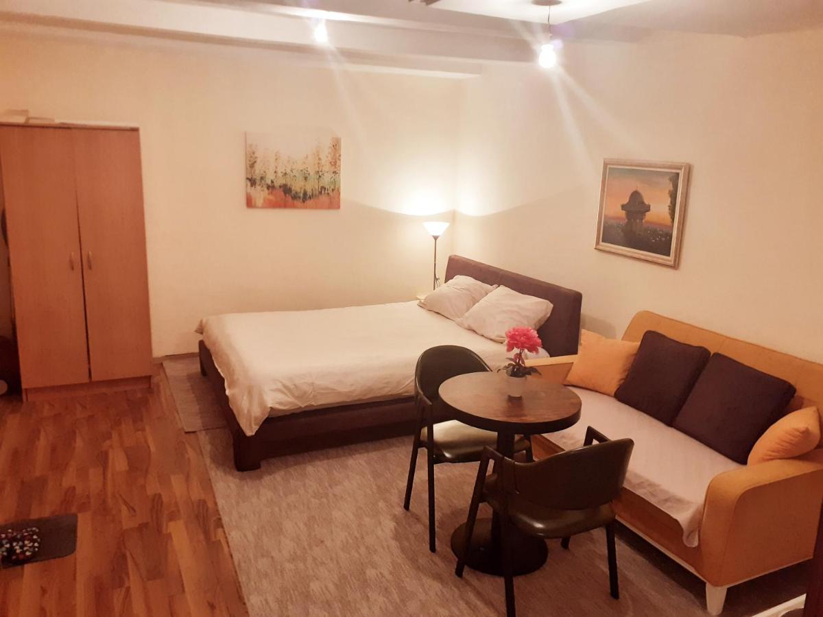 Apartman Stari Grad Appartement Sarajevo Buitenkant foto